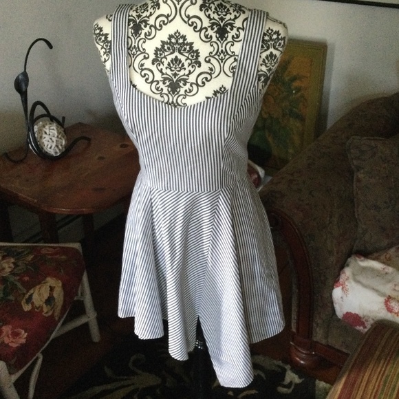 JAYGODFREY summer blue & white stripe dress 2 - Picture 3 of 11